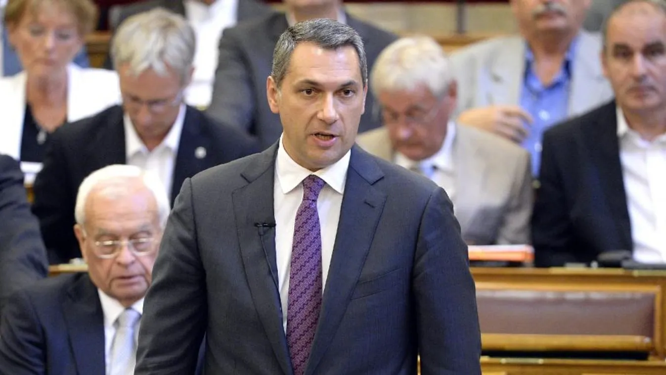 Nem ült le mellé Lázár – Főszerkesztők klubja