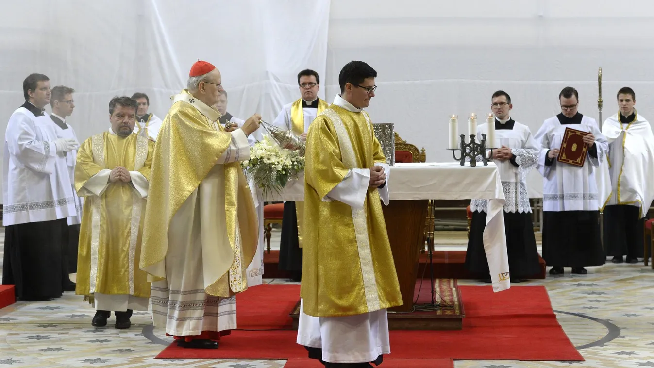 Erdő Péter: Krisztus köszöntése Isten szeretetének mindent átfogó rendje