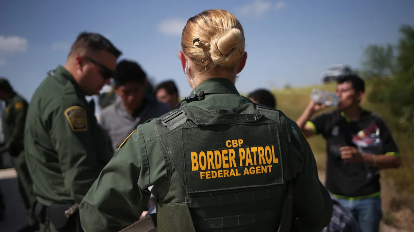 Feltorlódtak a mingránsok a határon