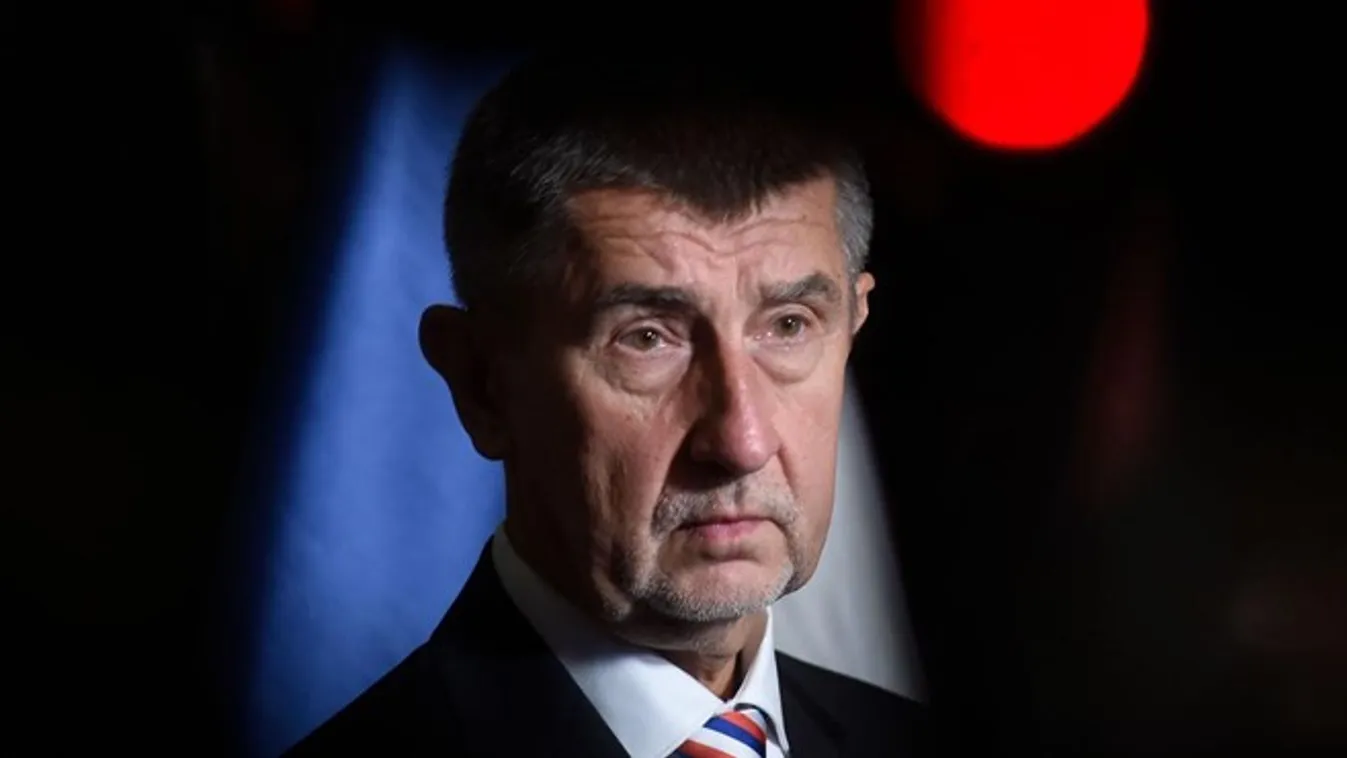 Csehországban országos vesztegzárat rendelt el a kormány