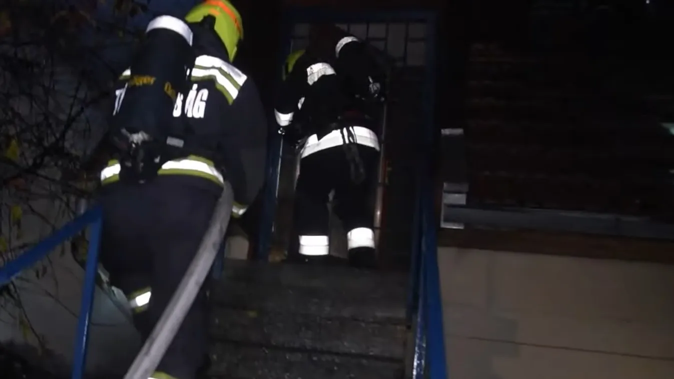 Így oltották a tüzet a főváros XVI. kerületében