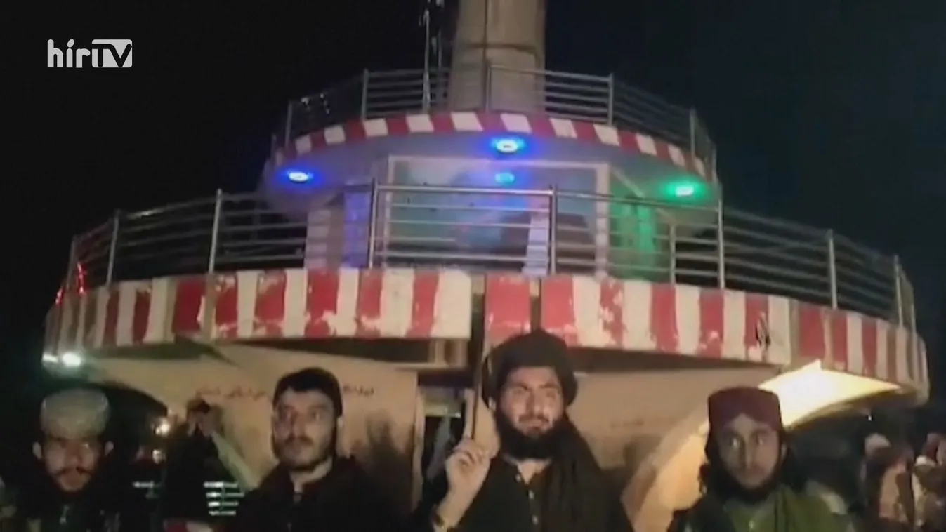 Afganisztán felét elfoglalták a tálibok