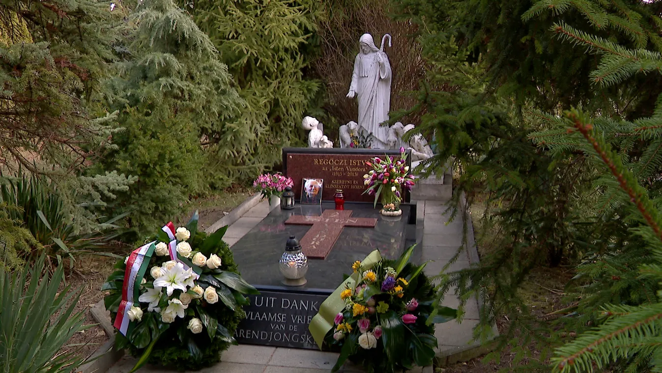 Herczegh Anita Regőczi István atya sírjánál koszorúzott