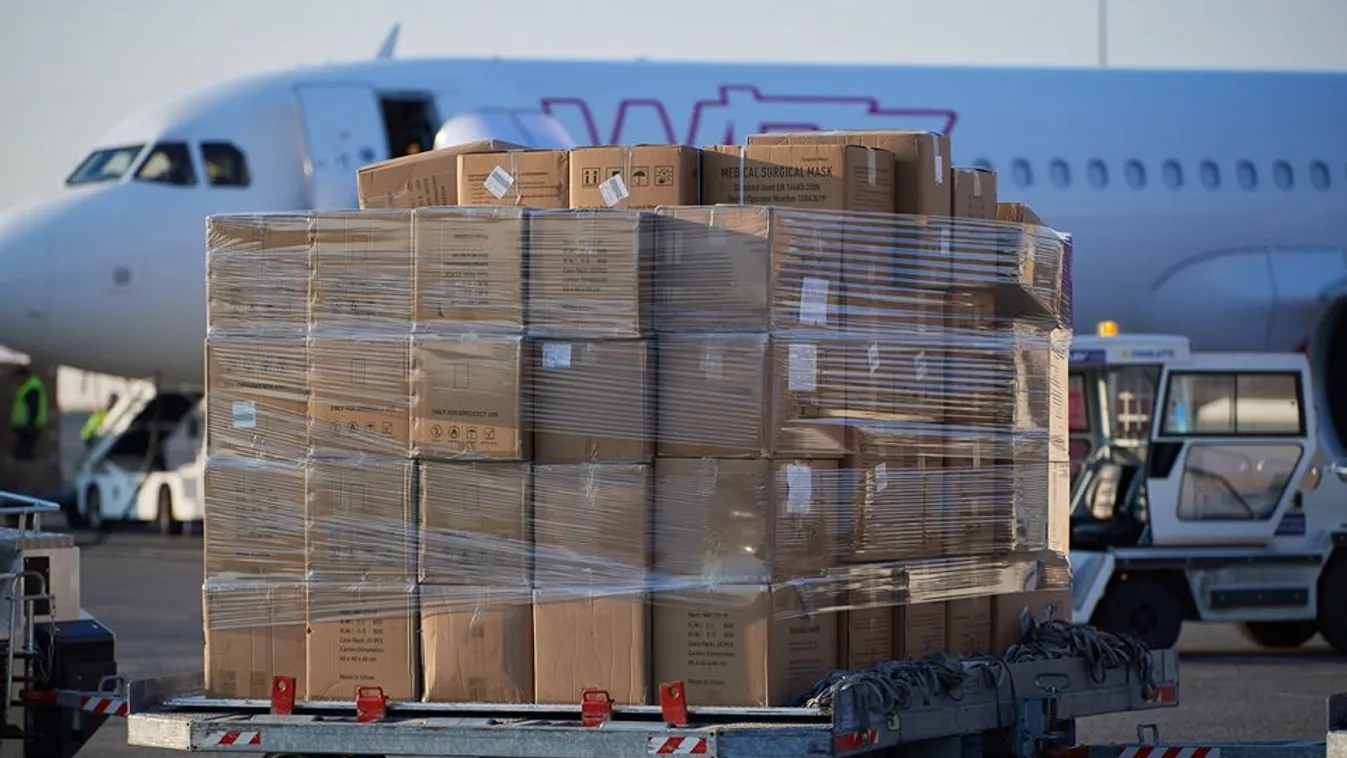 Szijjártó: Sikerült felkészíteni az egészségügyi ellátórendszert a tömeges megbetegedések időszakára