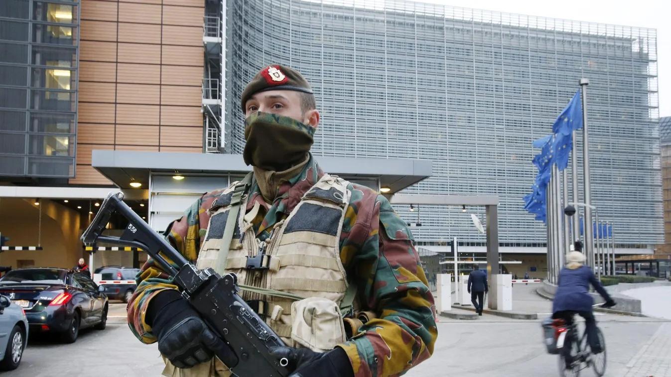 Brüsszel fizeti meg a párizsi merényletek árát