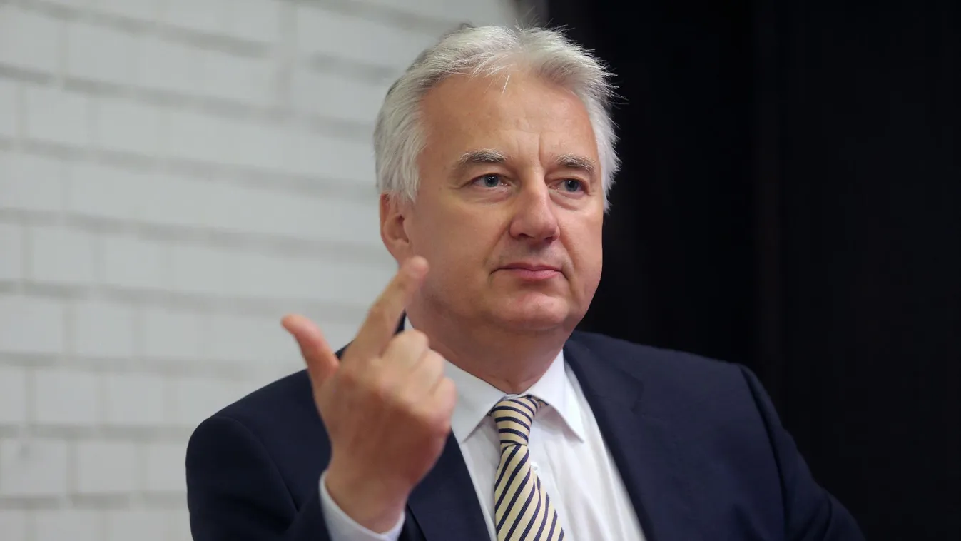 Semjén: Magánemberként vadásztam