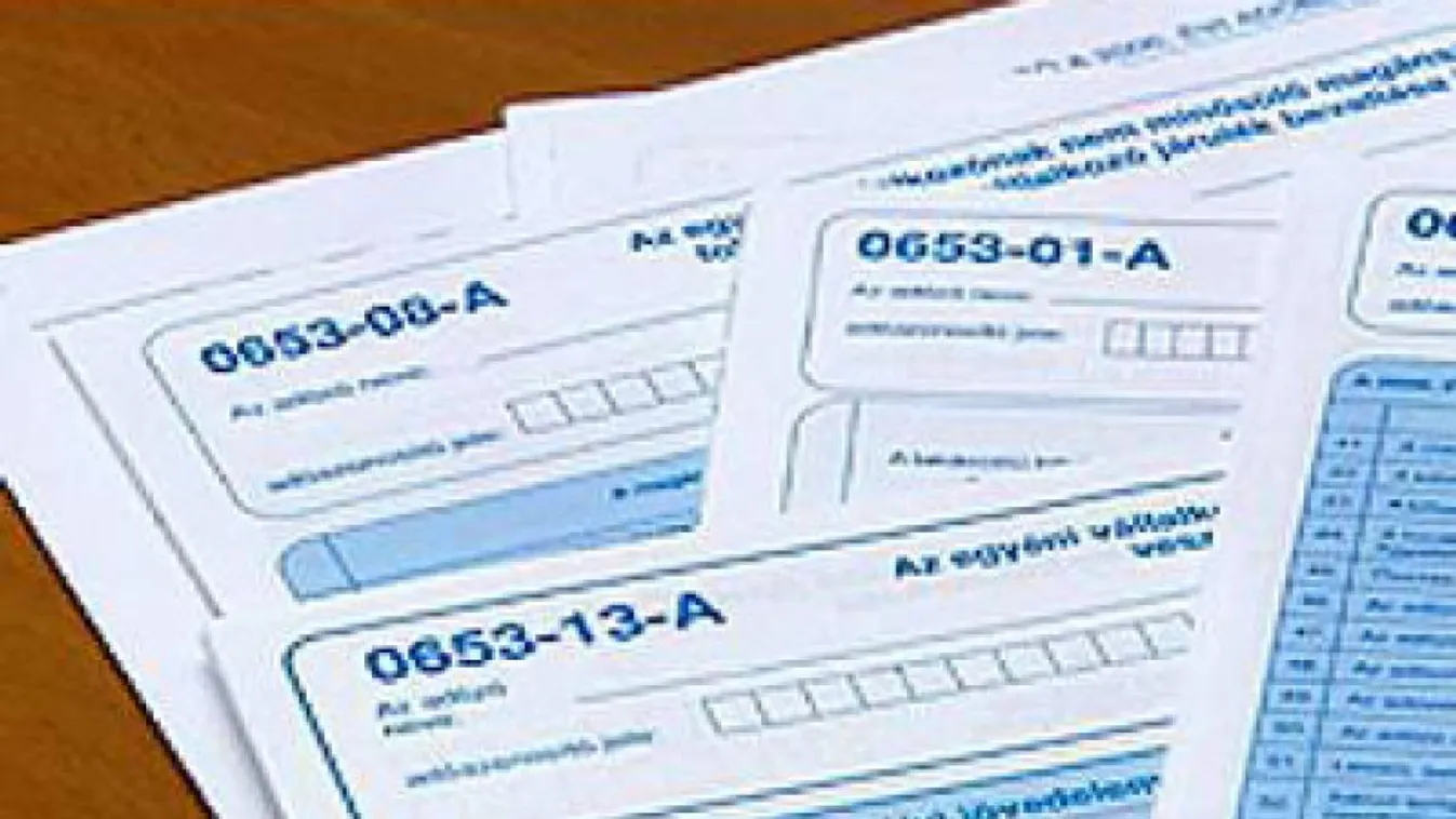 Ma éjfélig lehet leadni az adóbevallásokat