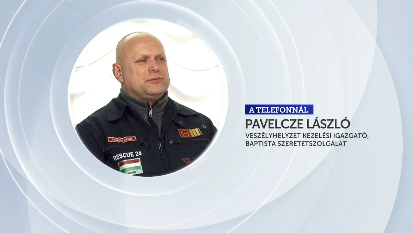 Úton a magyar mentőcsapatok a katasztrófa helyszínére