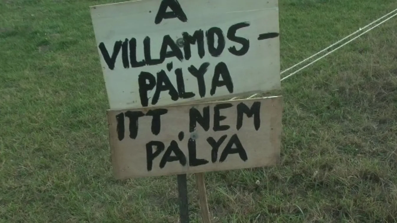 Tovább tiltakoznak a ceglédiek