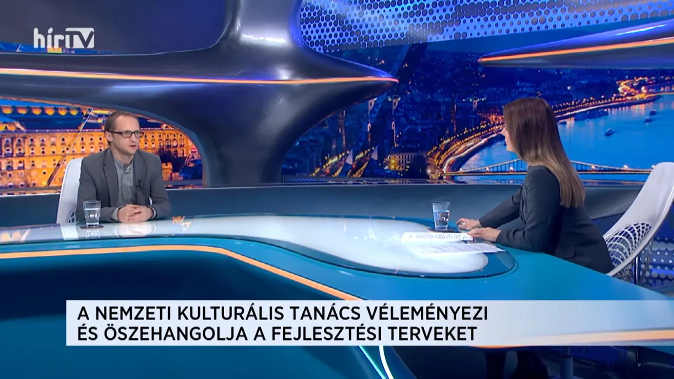 Demeter Szilárd: A magyar kormány bőségesen sok pénzt költ a kultúrára