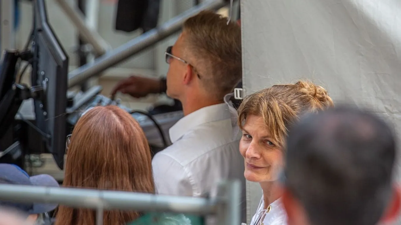 Volt, aki öngyilkos akart lenni, miután rájött, hogy átverték - újabb döbbenetes részletek Magyar Péter gazdasági vezetőjéről