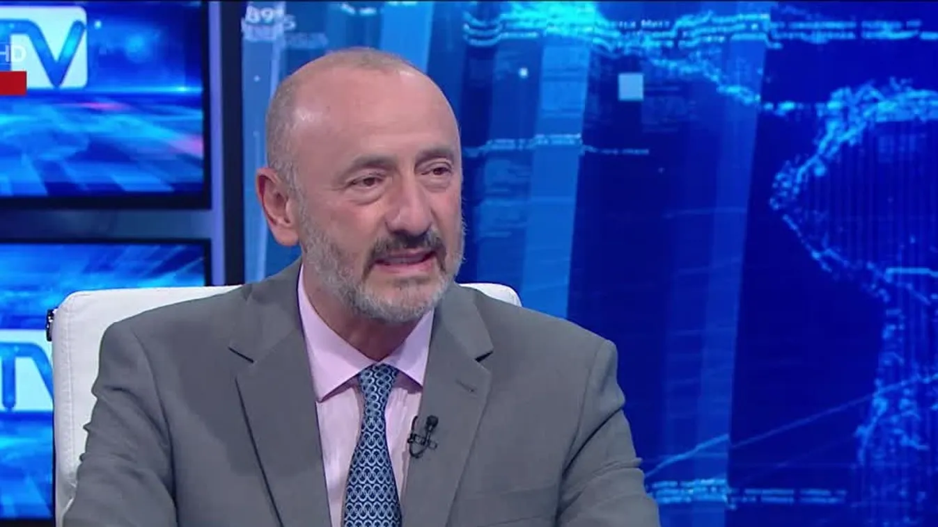 Izrael lebombázta a Hamász vezetőjének egyik házát  a Gázai övezetben + videó