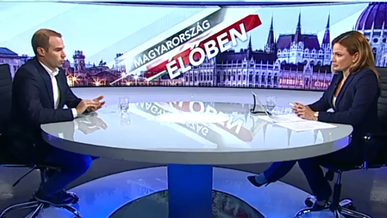 Lehetőséget kell adni Ujhelyinek arra, hogy megindokolja a „hazaárulást”