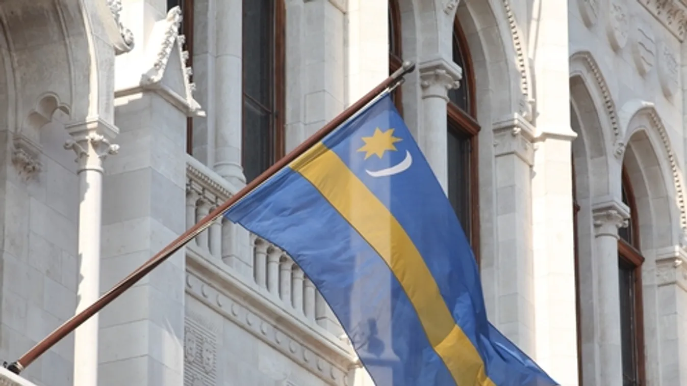 Győzelem: Révbe ért a székely petíció, Spanyolország befutott