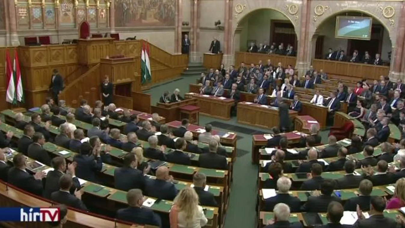Ma esküt tehetnek az ellenzékiek, akik a múltkor kimaradtak