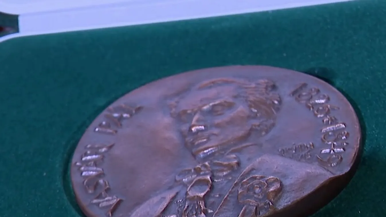 Átadták a Vasvári Pál-díjakat  + videó