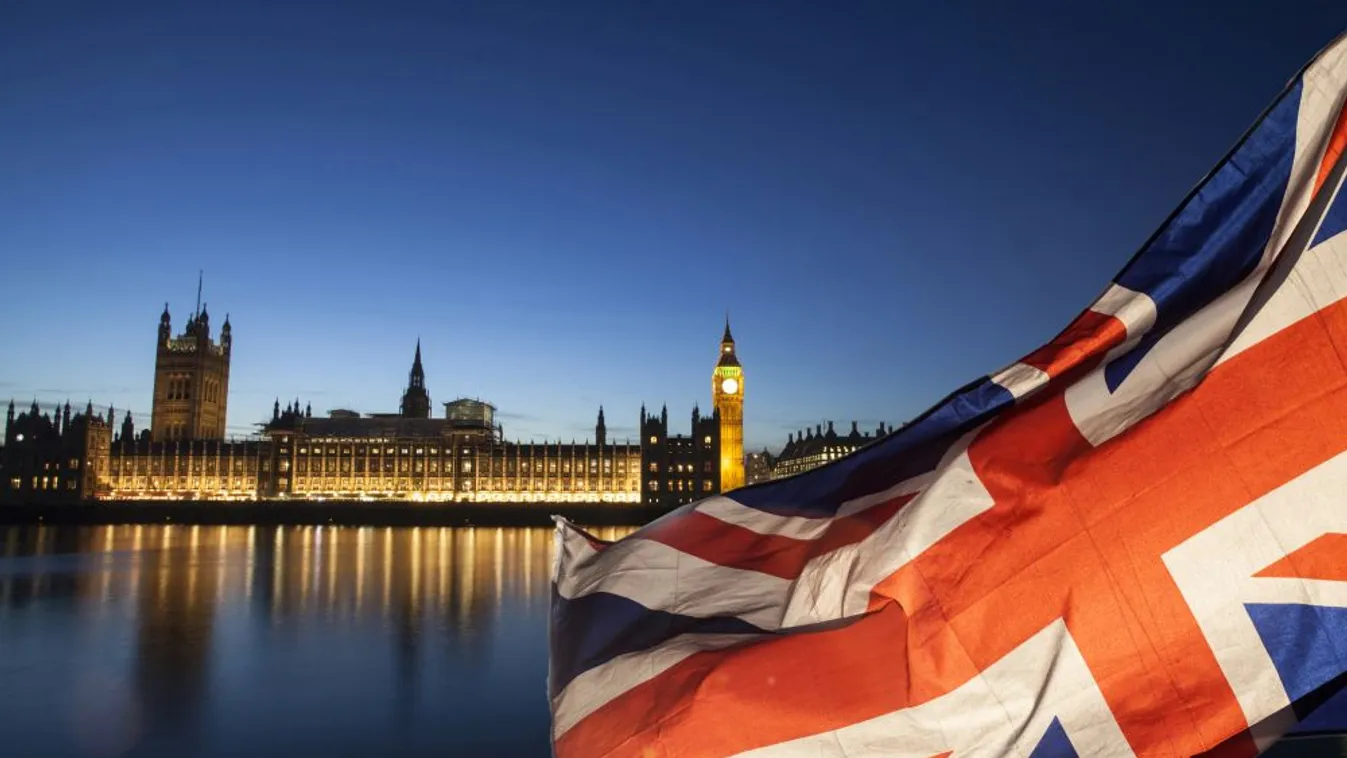 Boris Johnson brit miniszterelnök kilépési beszédét 23 órától a Hír TV ÉLŐBEN közvetíti