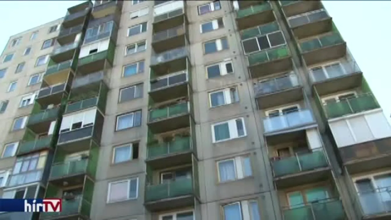 Életveszélyes állapotban az ötödikről kizuhant kisfiú