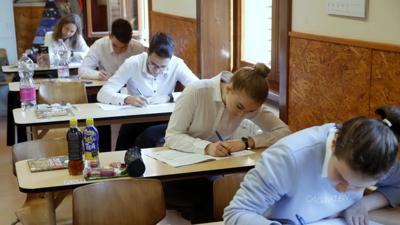 Akadnak újdonságok az egy hét múlva kezdődő érettségi vizsgákkal kapcsolatban