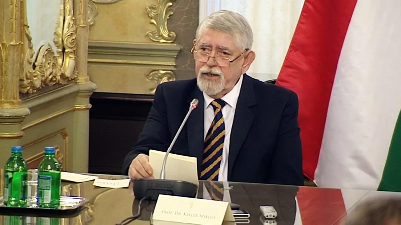 140 ezer diák tanulhat évente nyelvet külföldön, ingyen