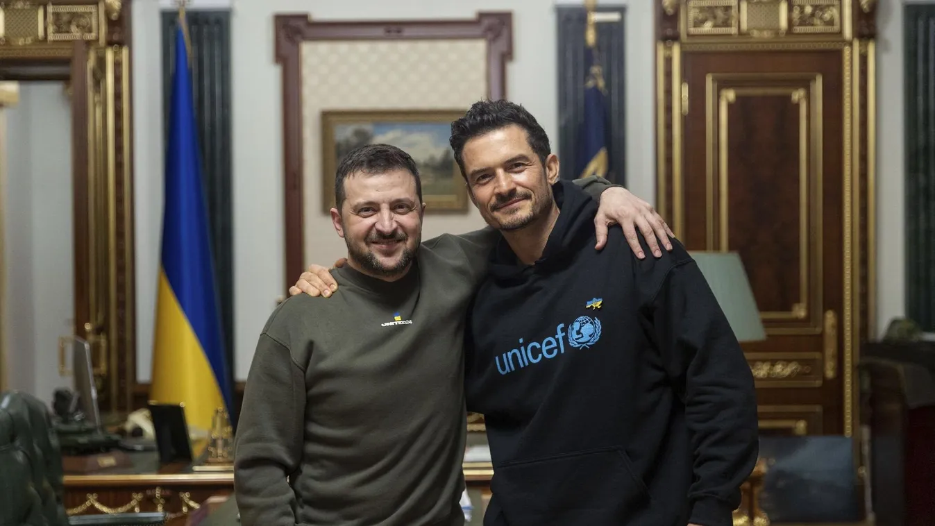 Volodimir Zelenszkij a háború gyermekekre gyakorolt hatásairól tárgyalt Orlando Bloommal