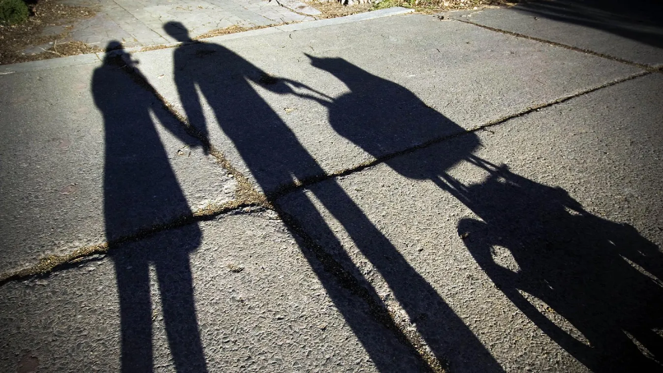 Nemzethalál - Reggeli járat