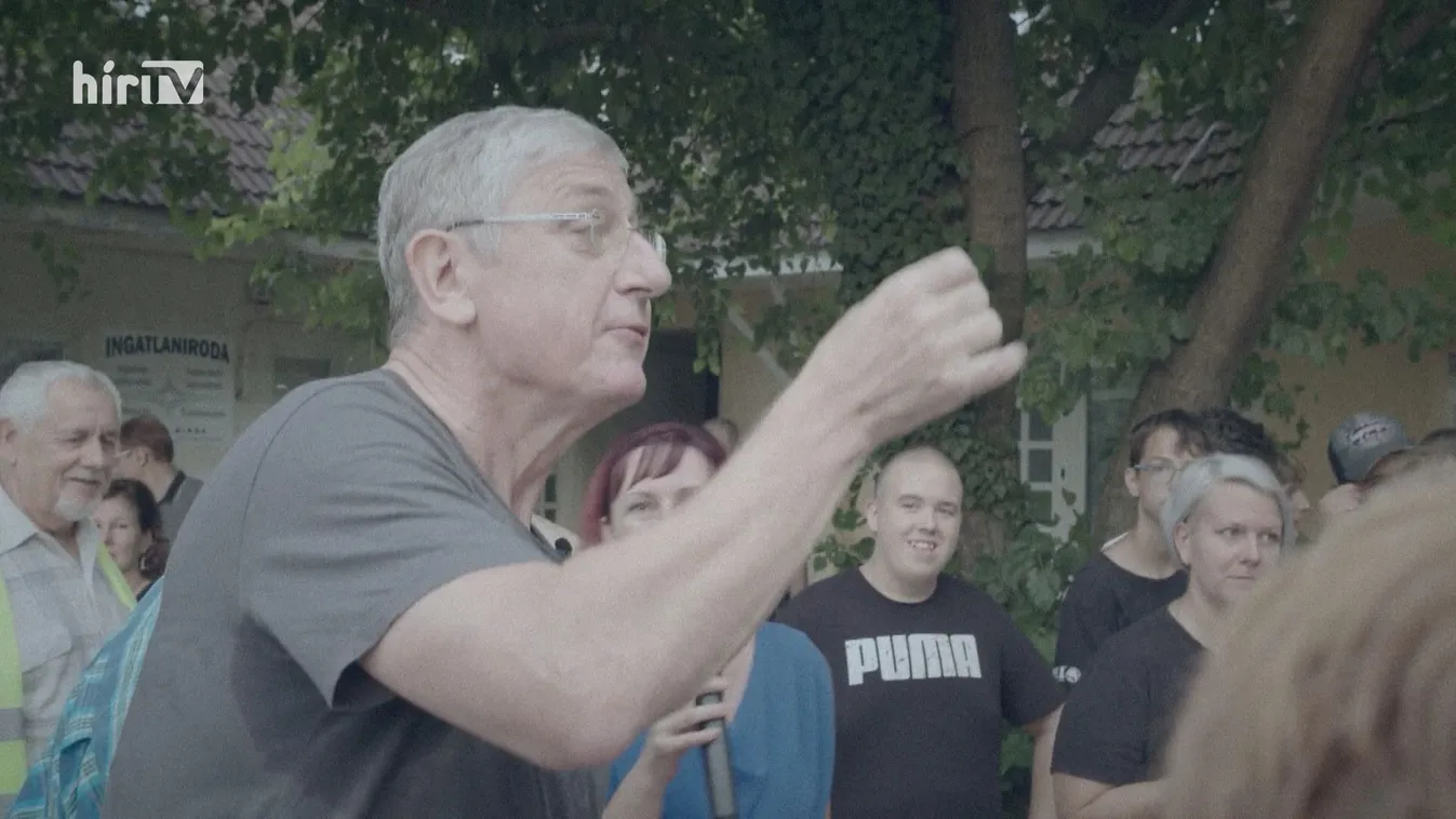 Célpont: ,,Hazudtunk reggel, éjjel meg este"