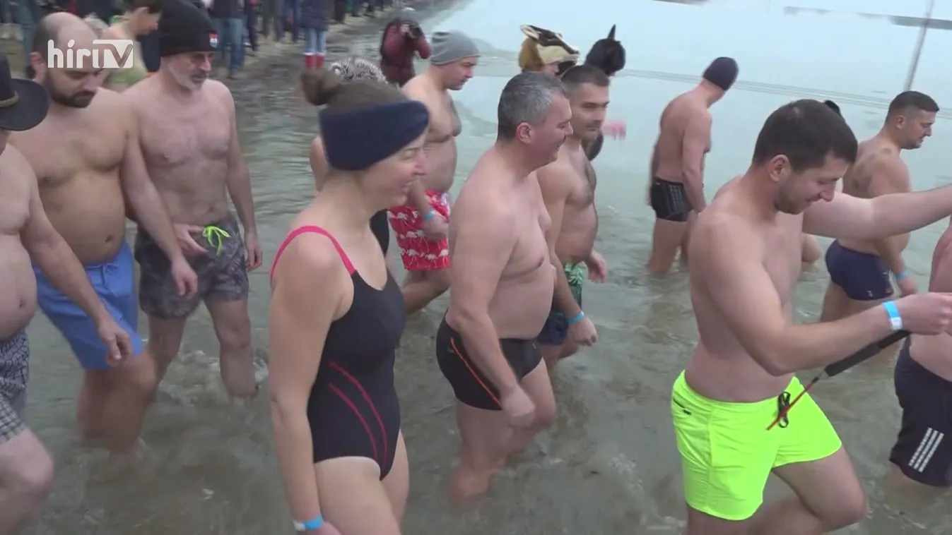 Tisza-tavi csobbanás