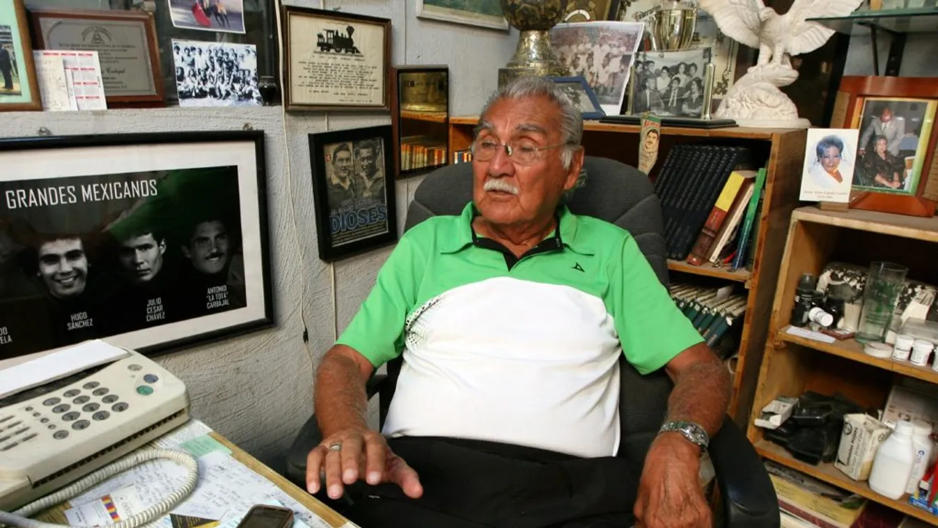 Elhunyt az öt világbajnokságon szerepelt mexikói futballkapus