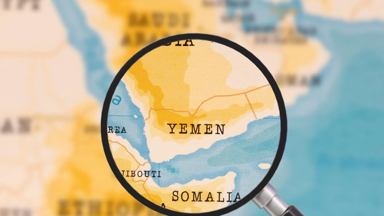 A jemeni lázadók újabb kereskedelmi hajót támadtak meg