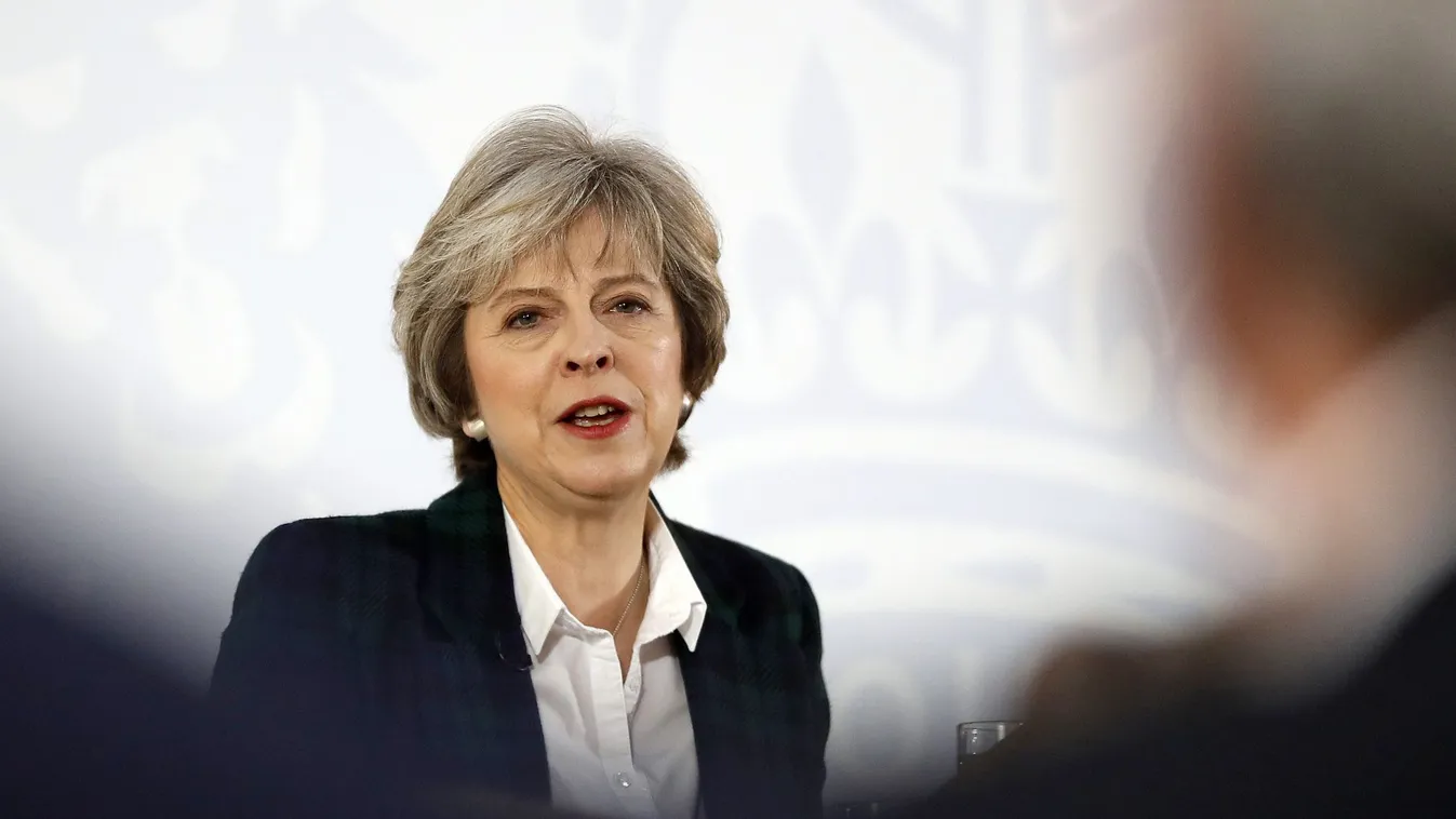 May: Biztonságot nyújtó kormányt alakítok