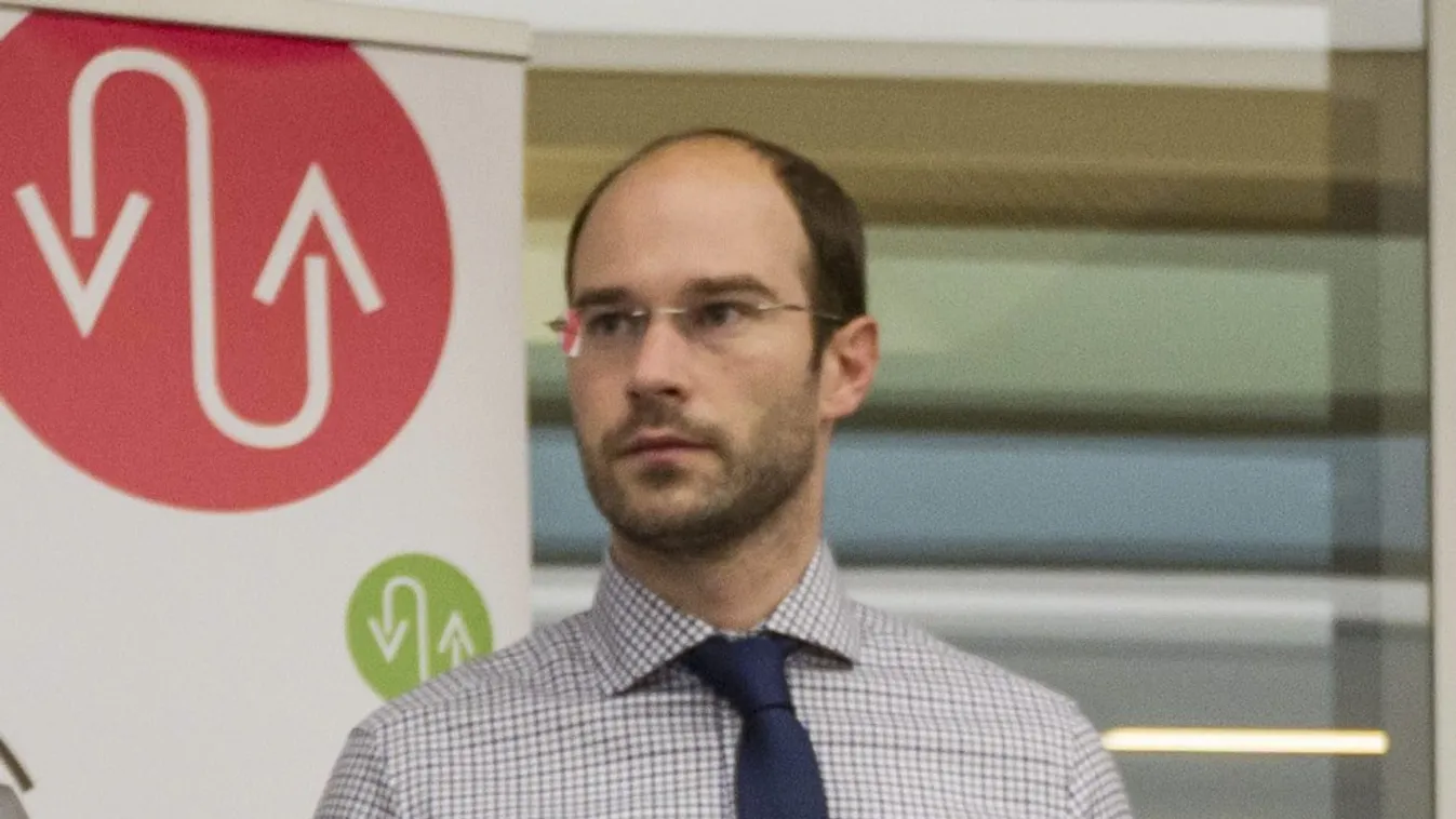 Megosztotta a kormánypárti képviselőket a boltzár eltörlése