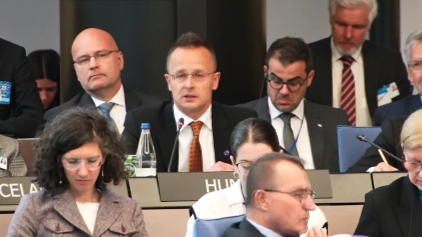 Szijjártó Péter: Az oroszok nélkül nem lehet tárgyalni a fegyvernyugvásról + videó