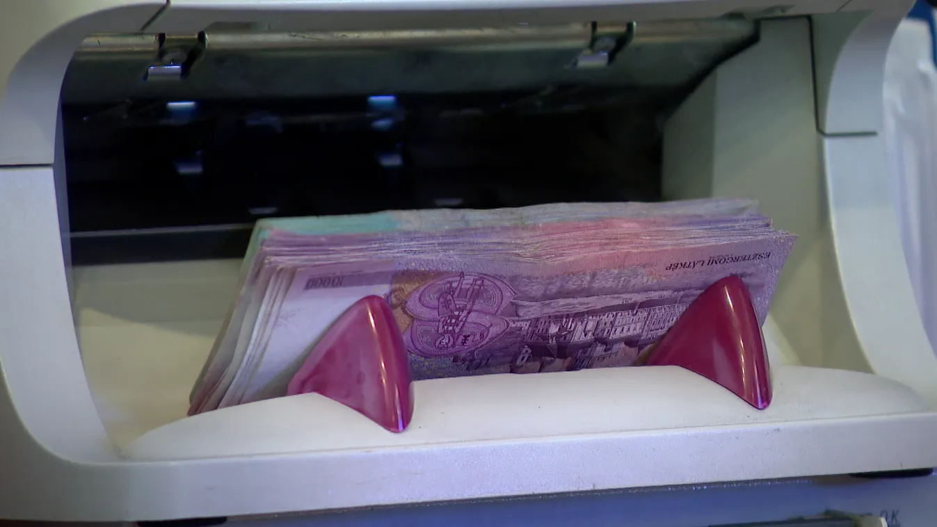 Februártól érezteti hatását a kamatstop