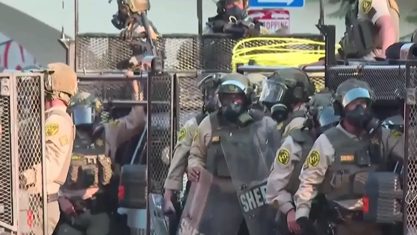 Folytatódtak az összecsapások Kaliforniában + videó