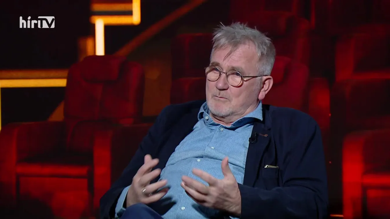 Szélesvásznú történelem: Szerelem első vérig