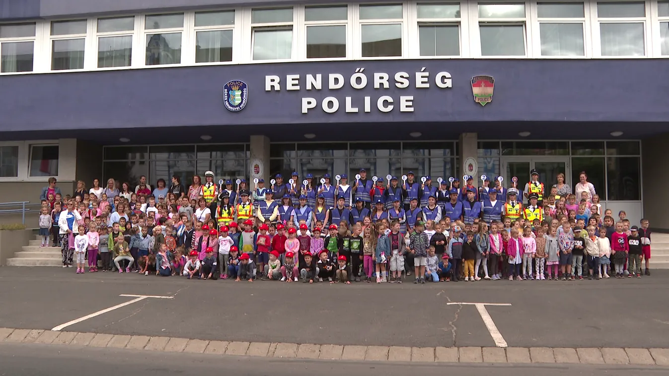 A Békés Vármegyei Rendőr-főkapitányságon is figyelemfelhívó programot rendeztek