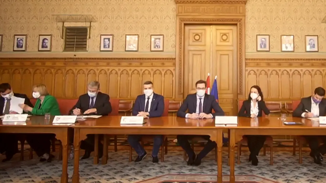 El sem kezdték az előválasztást, máris marakodnak az ellenzéki pártok