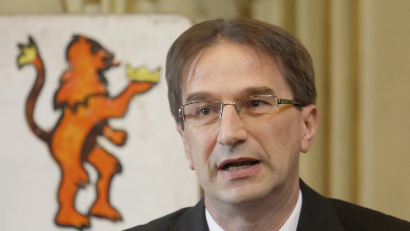 Völner Pál: Háromezer bíró és kétezer ügyész bére emelkedett januártól