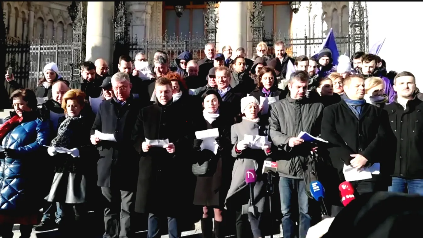 Titokban formálódik az összellenzéki összeborulás