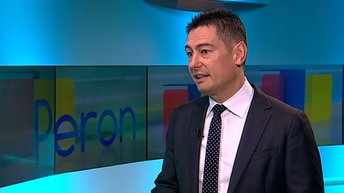 Horváth Csaba a Jobbik radikalizálódásától tart