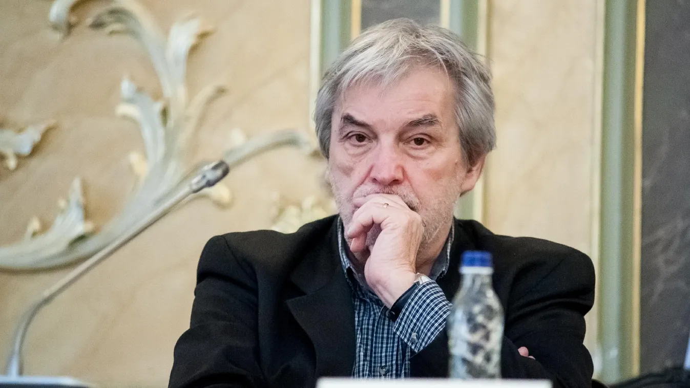 Mendrey: Egy tanár hiánya is okozhat károkat