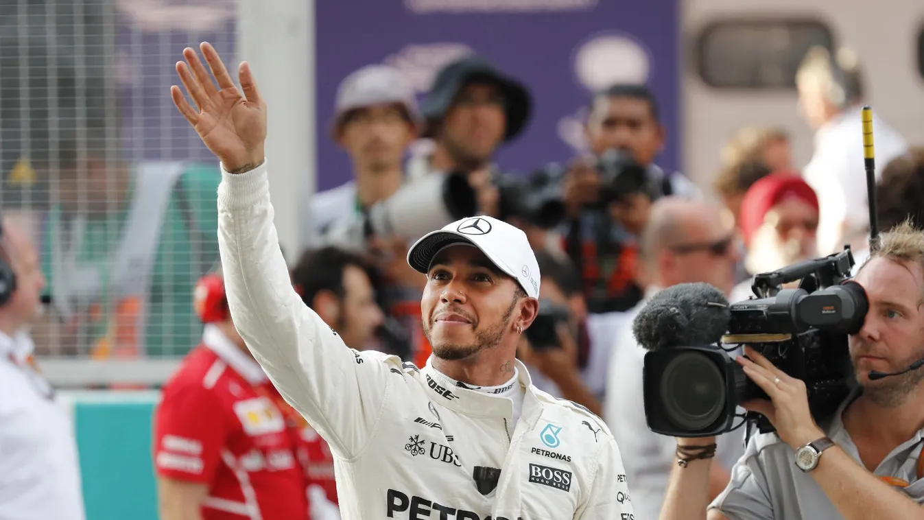 Hamiltoné az azeri díj