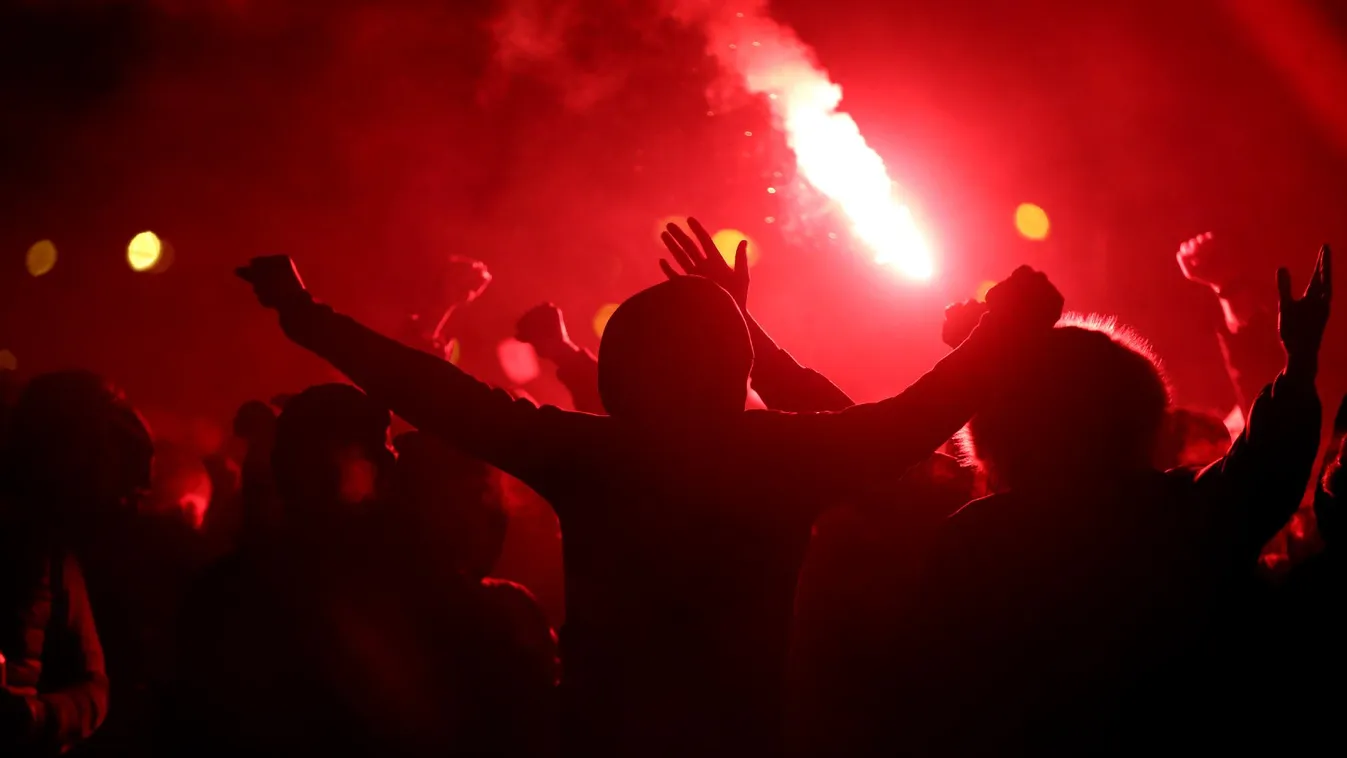 Súlyos szurkolói rendbontások történtek Splitben