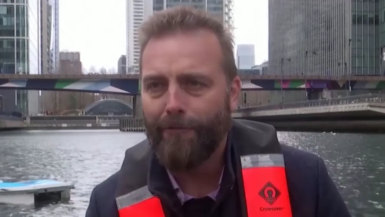Radar – Robotcápa gyűjti a hulladékot a londoni kikötő vizéből