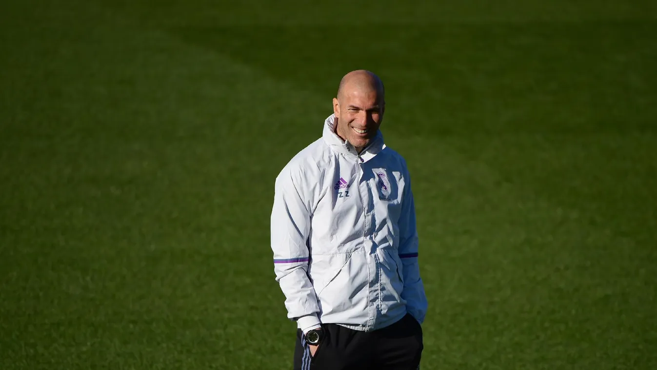 Zidane örül, az összes madridi bevetésre kész