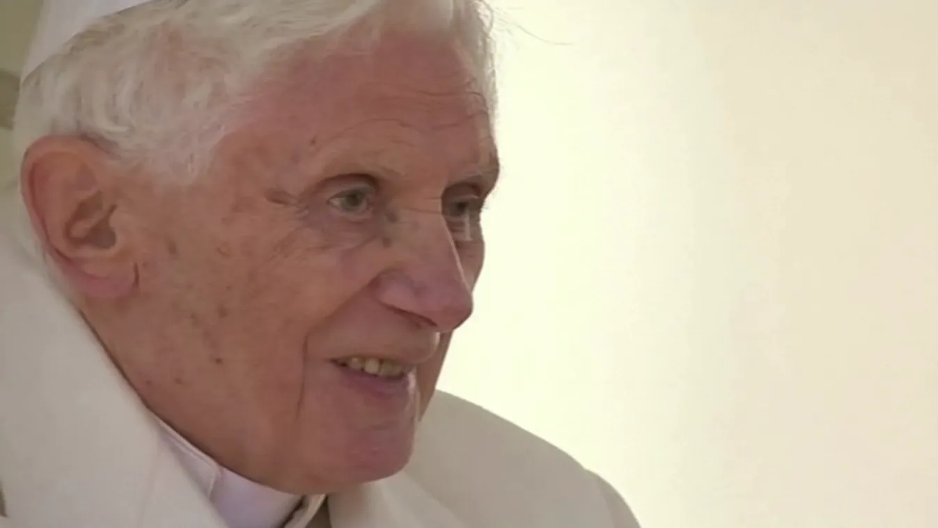 A világ figyelme most a Vatikánra összpontosul