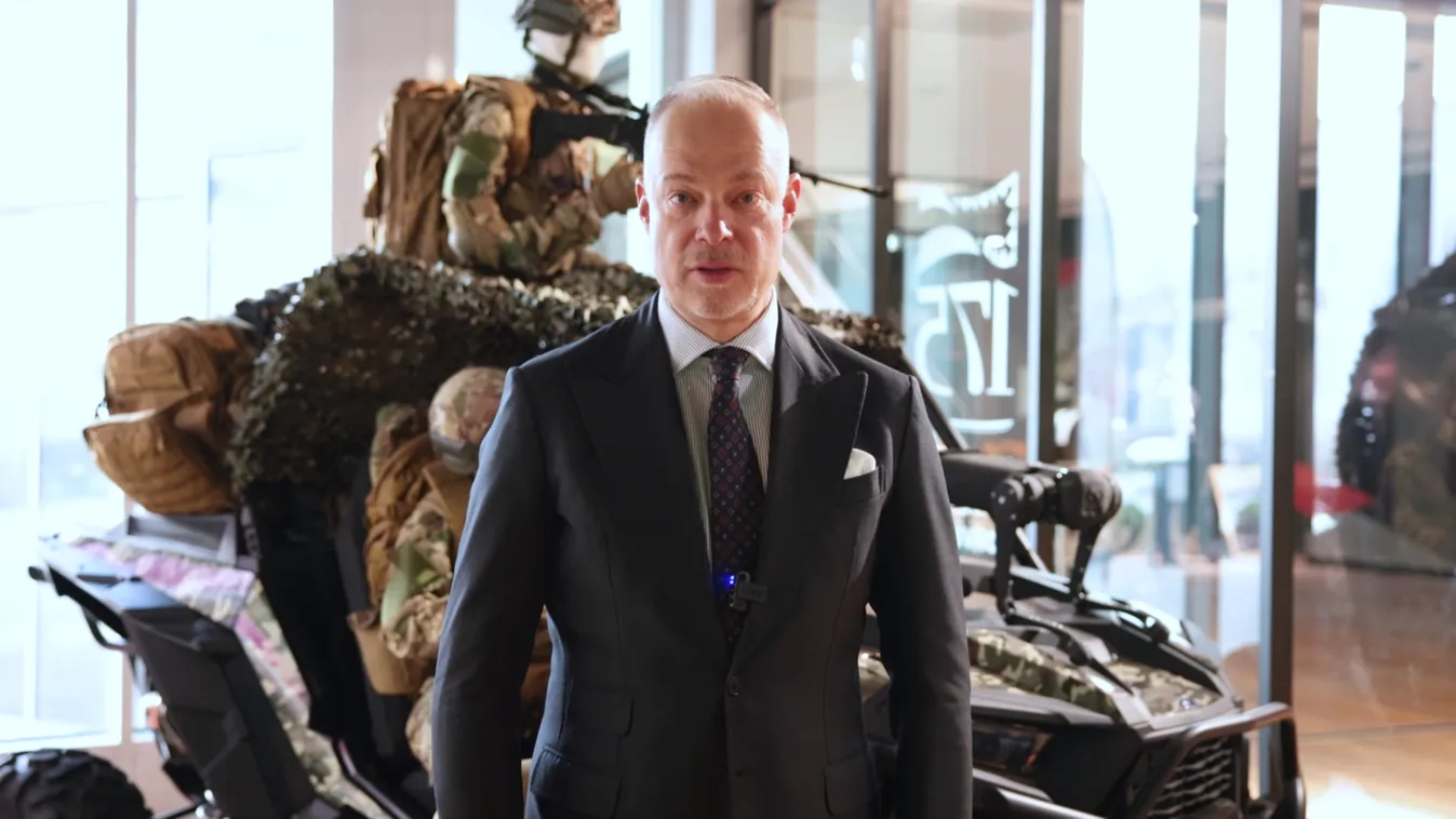 Szalay-Bobrovniczky Kristóf: elindul az önkéntes alapú honvédelmi felkészítés tisztviselők számára + videó