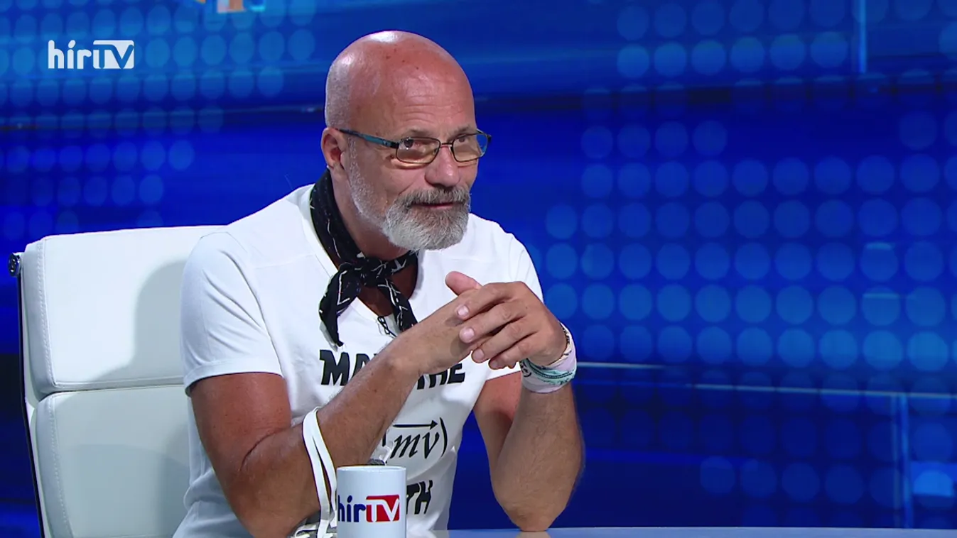 Zacher Gábor: Rövid időn belül újra kötelező lehet a maszk