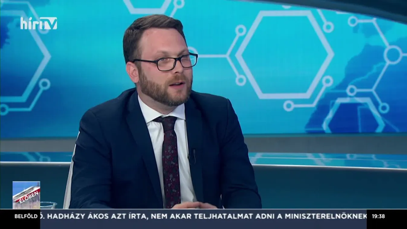 Schanda Tamás: A magyarok munkahelyeit meg kell védeni